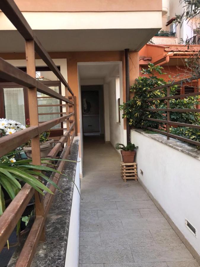 Casa-Lino Delizioso Appartamento Centro Taormina Luaran gambar