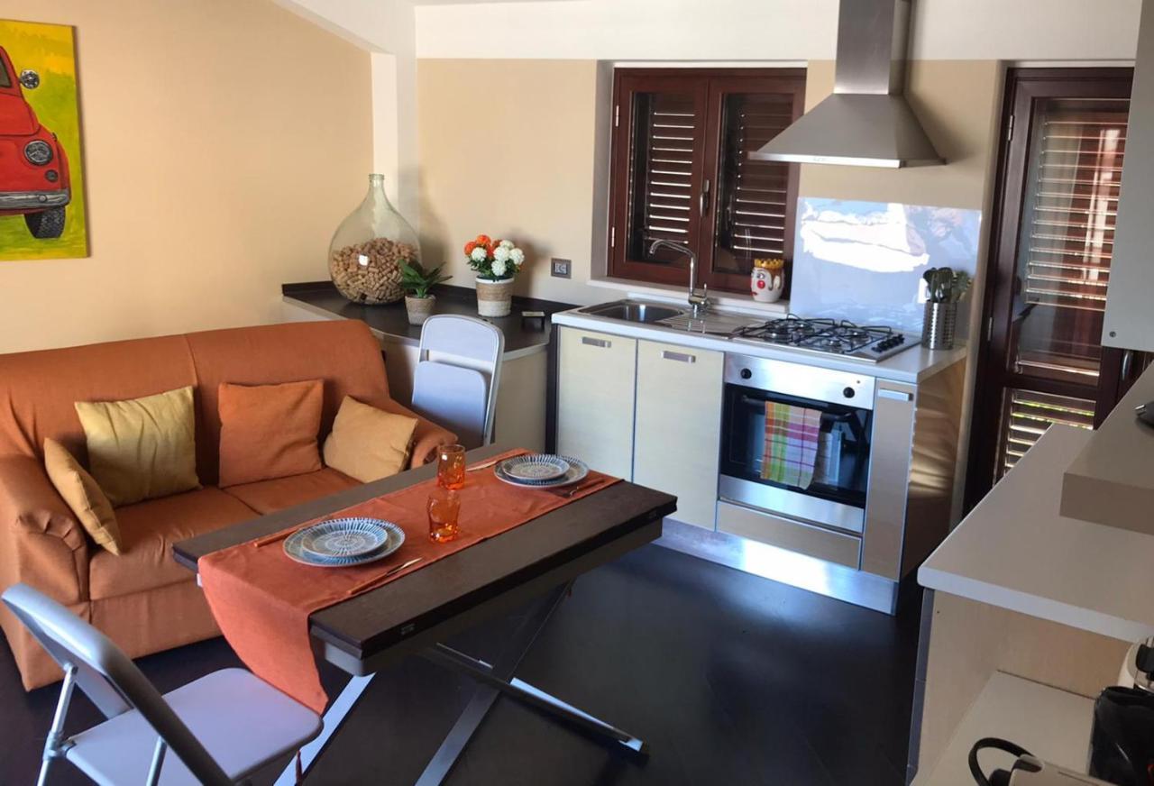 Casa-Lino Delizioso Appartamento Centro Taormina Luaran gambar